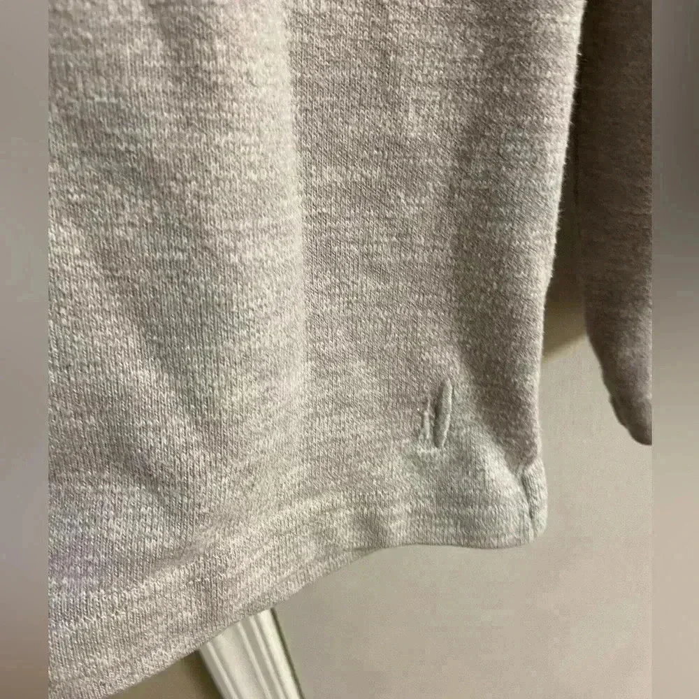 Johnnie O v neck top heather grey men‎ Large